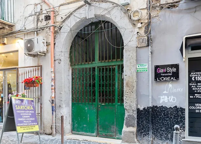 Guesthost - Oui Tree Napoli