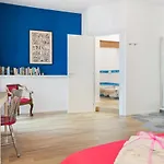 Apartman Guesthost - Oui Tree